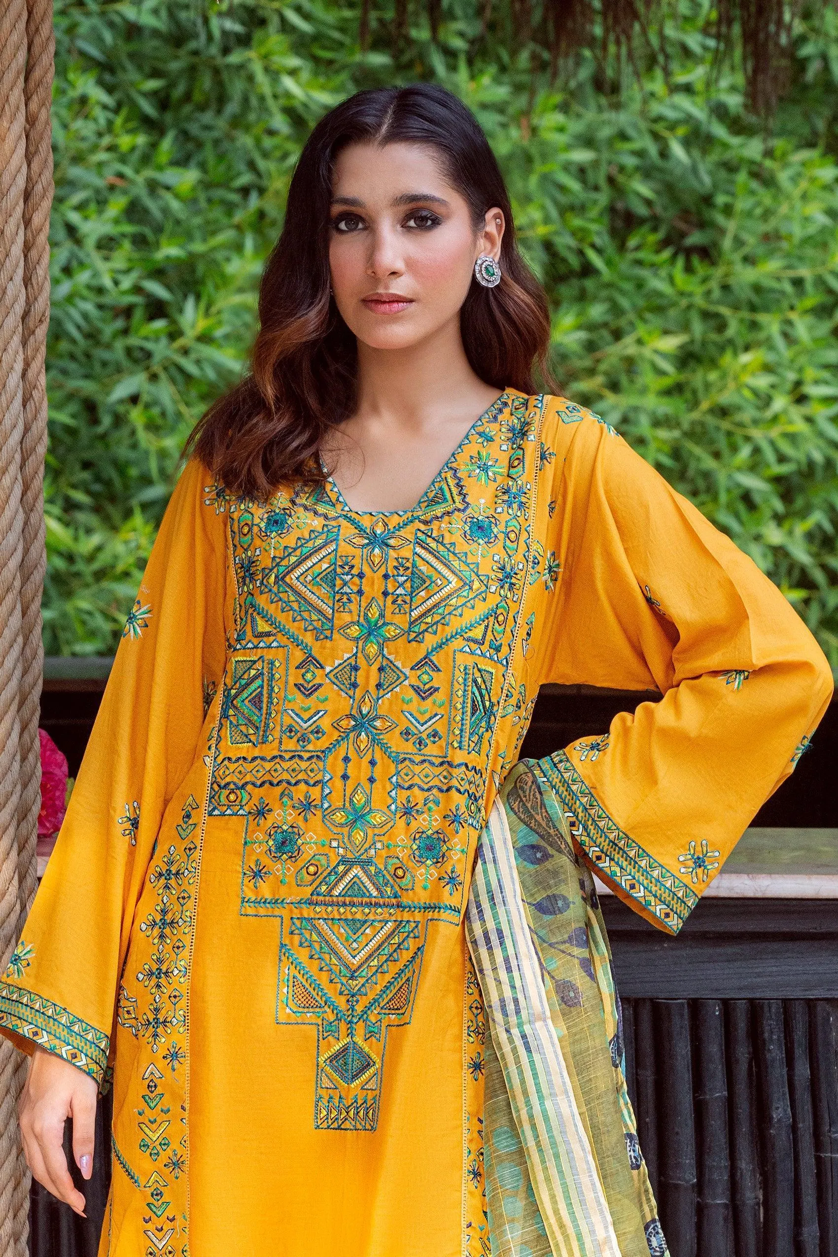STITCHED MAHROSH  KSH-005  (3PC)